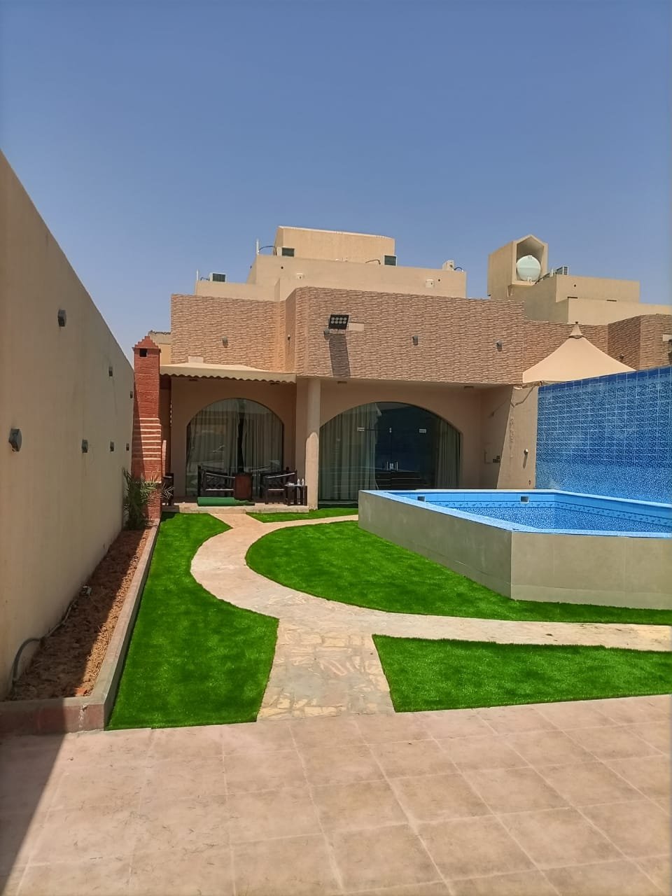 ديكورات خارجية للمنازل بالرياض